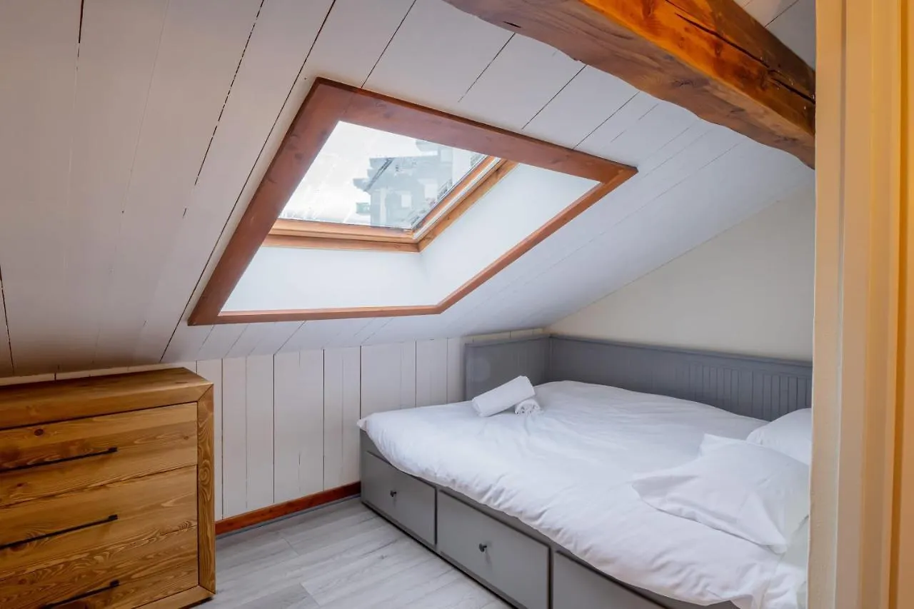 Refuge De L'Aiguille - 2 Bedroom Duplex In The Heart Of Chamonix 0*,  France