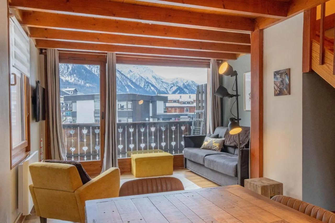 Refuge De L'Aiguille - 2 Bedroom Duplex In The Heart Of Chamonix 0*,